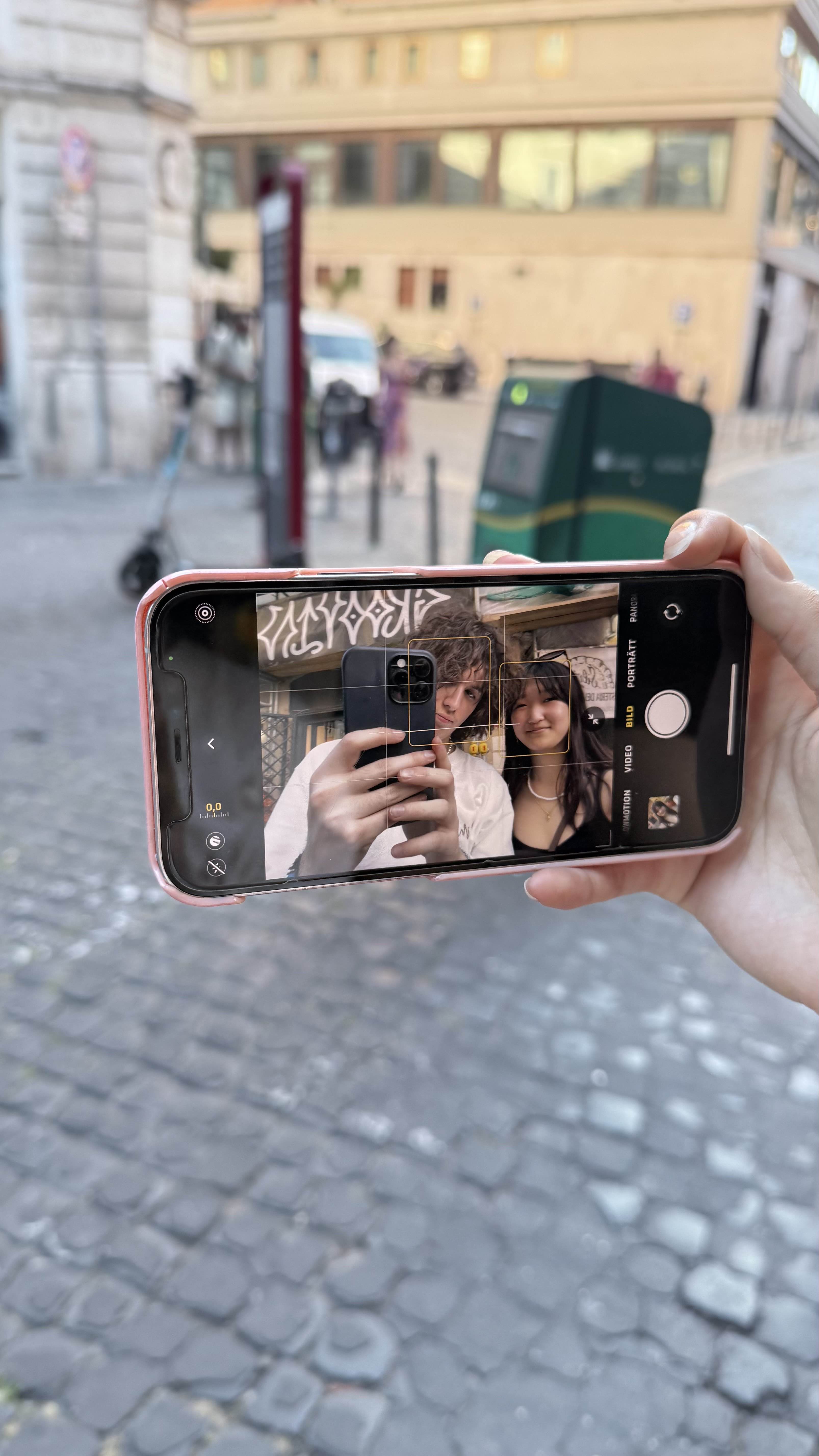 Description of photo 4