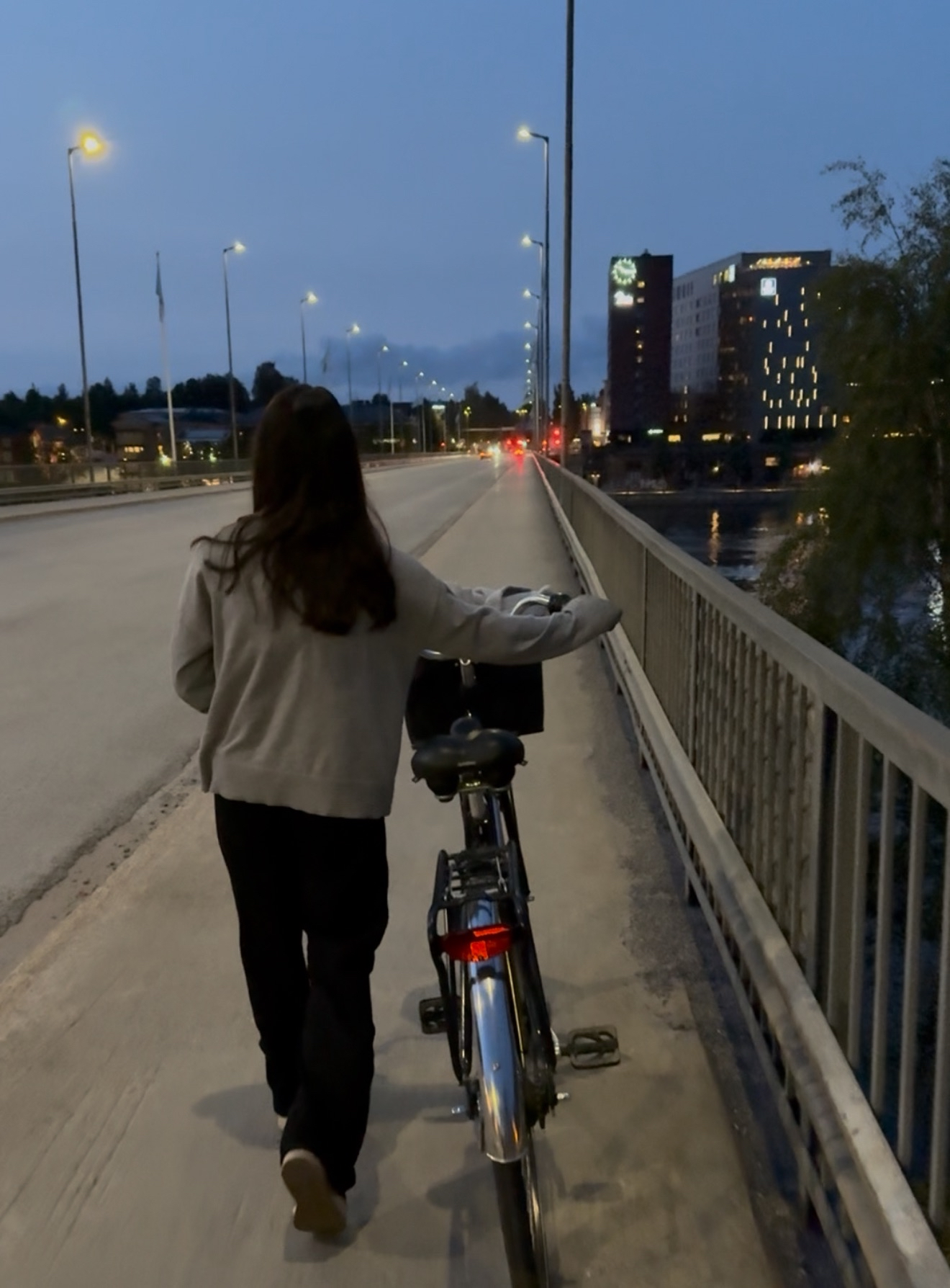 Stop 9 image